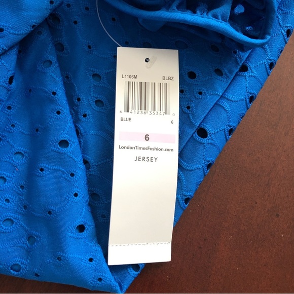 London Times 3/4 Sleeve Jersey Front Keyhole Blue Perforated Line Dress 6 - Picture 11 of 11